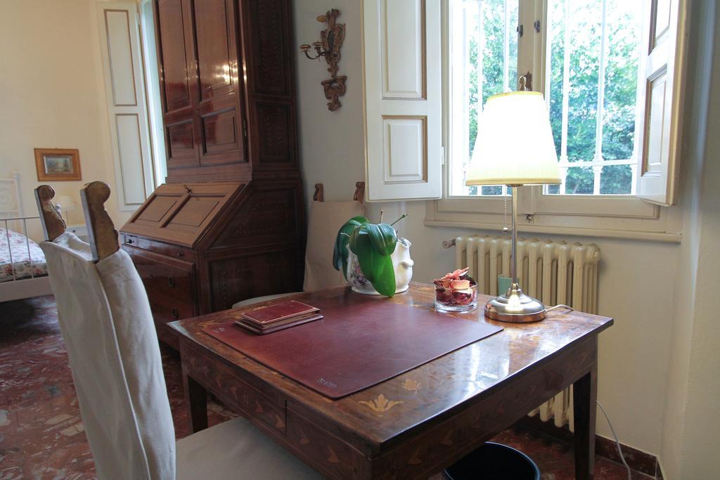 Il Diospero B&B Florenz Zimmer foto