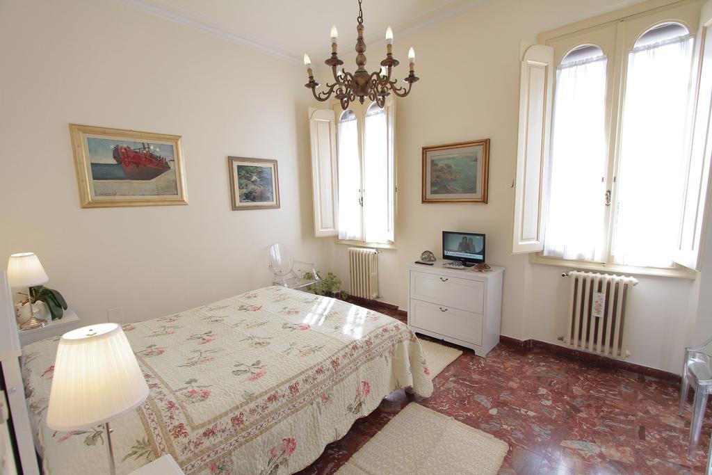 Il Diospero B&B Florenz Zimmer foto