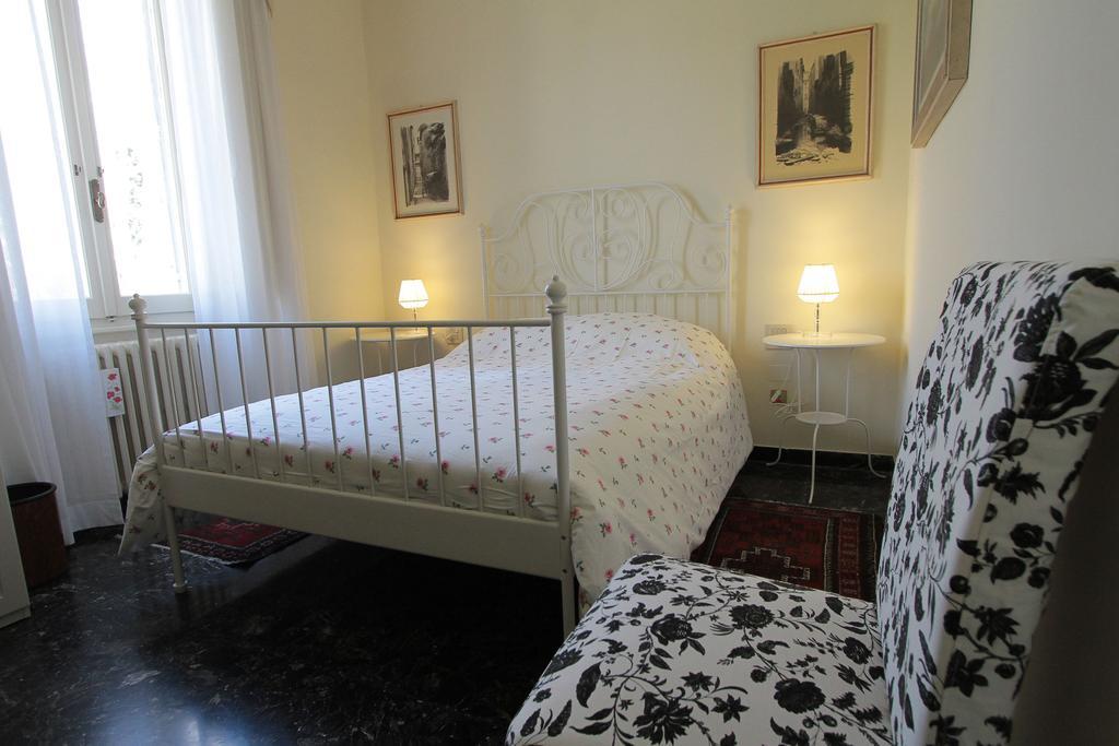 Il Diospero B&B Florenz Zimmer foto